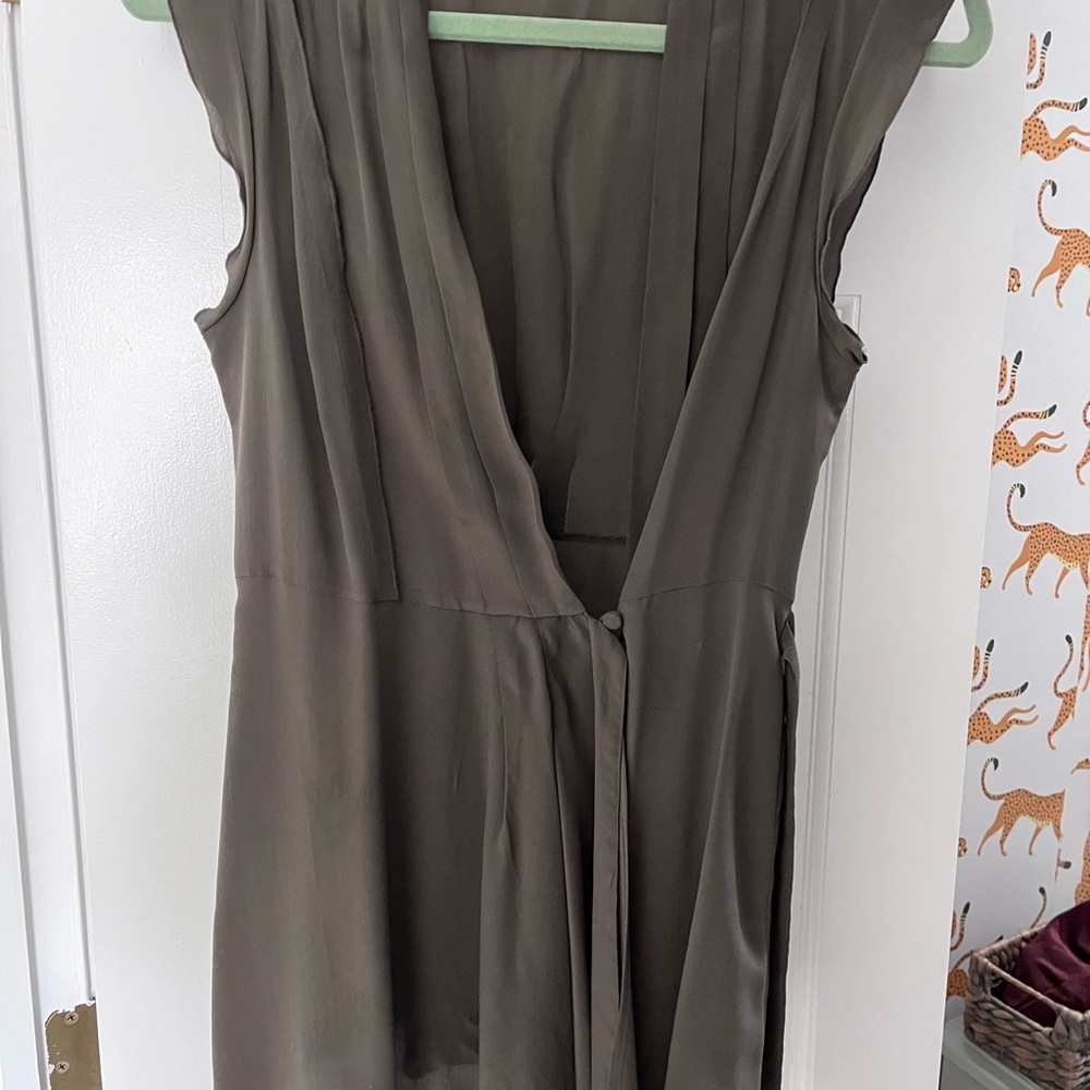 Elegant Olive Green Women's Blouse
